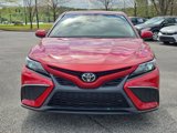 Used 2021 Toyota Camry SE image 2