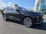 New 2026 Cadillac Vistiq Luxury image 2