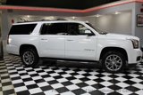 Used 2017 GMC Yukon XL SLT w/ Open Road Package image 3