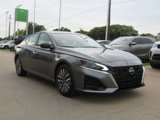 Used 2025 Nissan Altima 2.5 SV image 4