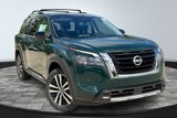 New 2025 Nissan Pathfinder Platinum image 2