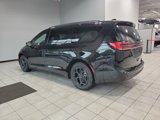 New 2025 Chrysler Pacifica Premium image 4
