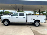 Used 2022 RAM 2500 Tradesman w/ Chrome Appearance Group image 2
