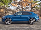 Certified 2024 Porsche Cayenne Coupe image 2