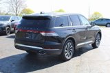 New 2025 Lincoln Aviator AWD image 3