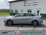 Used 2022 Kia Forte LXS image 2