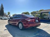 Used 2018 Toyota Camry LE image 5
