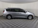 Used 2021 Chrysler Voyager Lxi image 5
