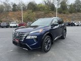 New 2025 Nissan Rogue Platinum w/ Tech Package image 3