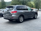 Used 2016 Nissan Pathfinder SV image 5