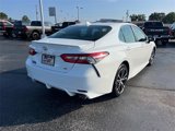 Used 2019 Toyota Camry SE image 3
