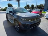 Used 2023 Jeep Grand Cherokee L Overland w/ Trailer Tow Group (B) image 3