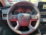 New 2025 Mitsubishi Outlander SE image 6