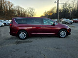 Used 2019 Chrysler Pacifica Touring Plus w/ Cold Weather Group image 4