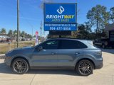 Used 2019 Porsche Cayenne w/ Premium Package image 2