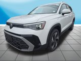 New 2025 Volkswagen Taos SE image 1