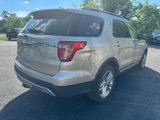 Used 2017 Ford Explorer XLT w/ Equipment Group 202A image 5