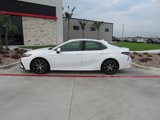 Used 2022 Toyota Camry SE image 6