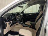 Certified 2022 Ford Escape SE w/ Convenience Package image 2
