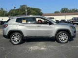 Certified 2022 Jeep Compass Latitude image 2