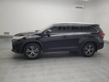 Used 2019 Toyota Highlander LE image 2