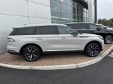 New 2025 Lincoln Aviator Reserve w/ Equipment Group 201A image 2