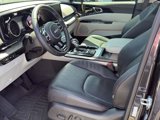 Used 2024 Kia Carnival EX image 5