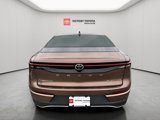 New 2025 Toyota Crown Platinum image 4