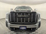 New 2025 GMC Sierra 2500 Denali Ultimate image 2