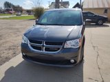 Used 2019 Dodge Grand Caravan SXT image 4