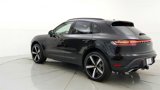 Used 2025 Porsche Macan image 3