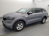 Used 2023 Kia Sorento LX image 2