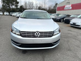 Used 2013 Volkswagen Passat TDI SE image 2