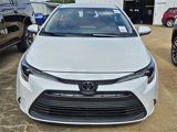 Used 2025 Toyota Corolla LE image 2