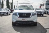 New 2025 Nissan Pathfinder Platinum image 2