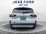 New 2025 Ford Escape SE image 3