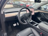 Used 2023 Tesla Model Y Performance image 2