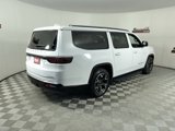 Certified 2023 Jeep Wagoneer L Series III w/ Preferred Equipment Group image 4