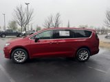 New 2025 Chrysler Pacifica Select image 5