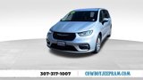 Used 2023 Chrysler Pacifica Touring-L image 1