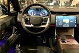 Used 2025 Land Rover Range Rover SE image 5
