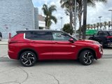 New 2025 Mitsubishi Outlander SEL image 3