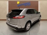 Used 2024 Ford Edge SEL image 4