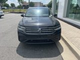 Certified 2024 Volkswagen Tiguan SE w/ Panoramic Sunroof Package image 3