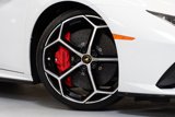 Used 2020 Lamborghini Huracan EVO image 3