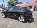 Used 2018 Porsche Macan image 3
