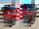 New 2025 Honda Pilot Touring image 5