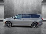 New 2025 Chrysler Pacifica Limited image 2