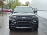 Certified 2022 Ford Explorer XLT w/ Equipment Group 202A image 2