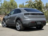 Used 2025 Porsche Macan Electric image 3